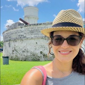 Meet your Posher, Erica